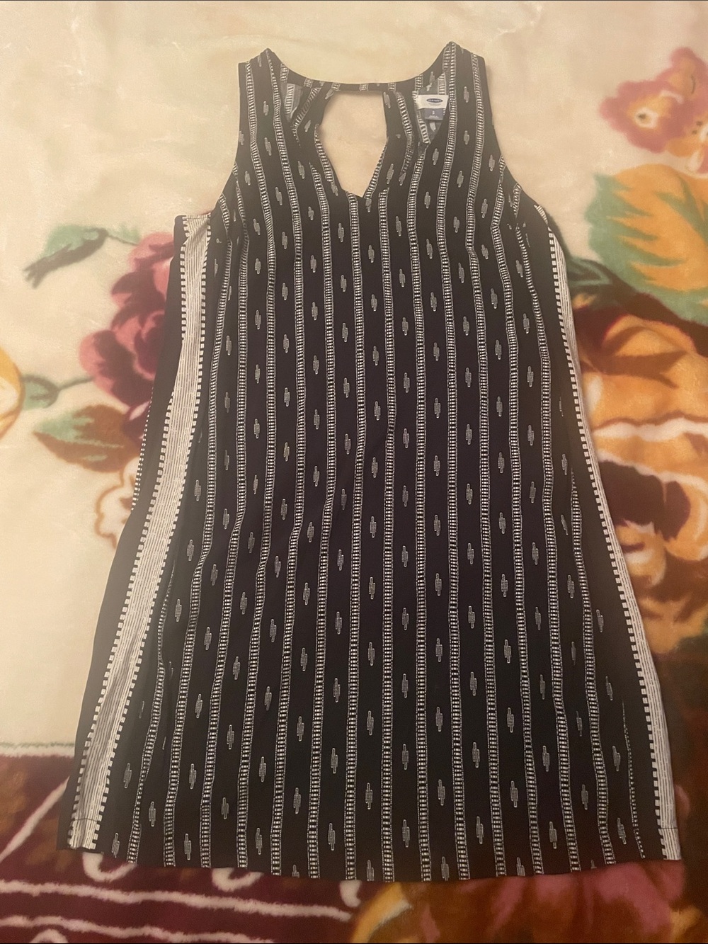 Old Navy Sleeveless Dress Size Size SP Black White